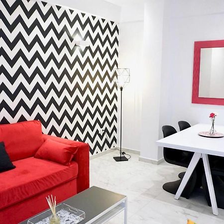 Cozy Apartment In The Center Of Atene Esterno foto