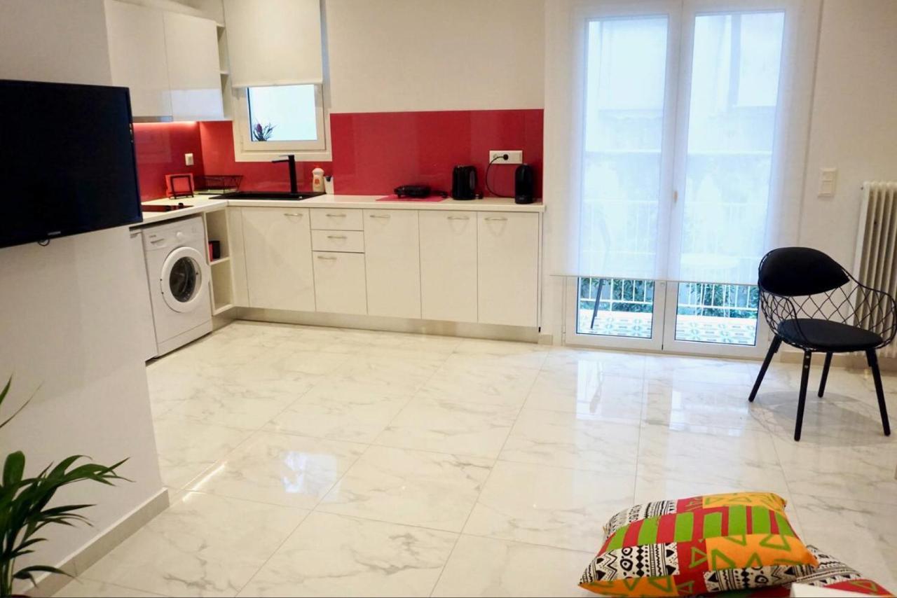 Cozy Apartment In The Center Of Atene Esterno foto