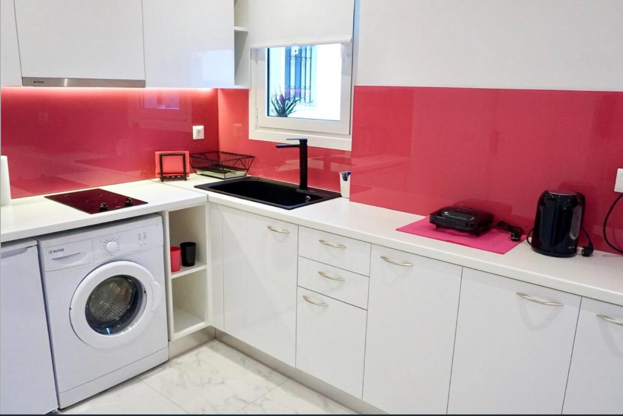Cozy Apartment In The Center Of Atene Esterno foto