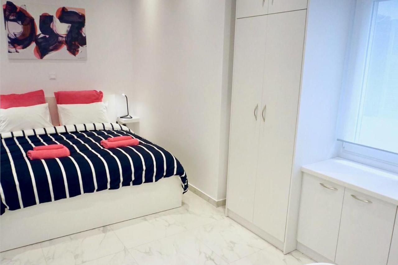 Cozy Apartment In The Center Of Atene Esterno foto